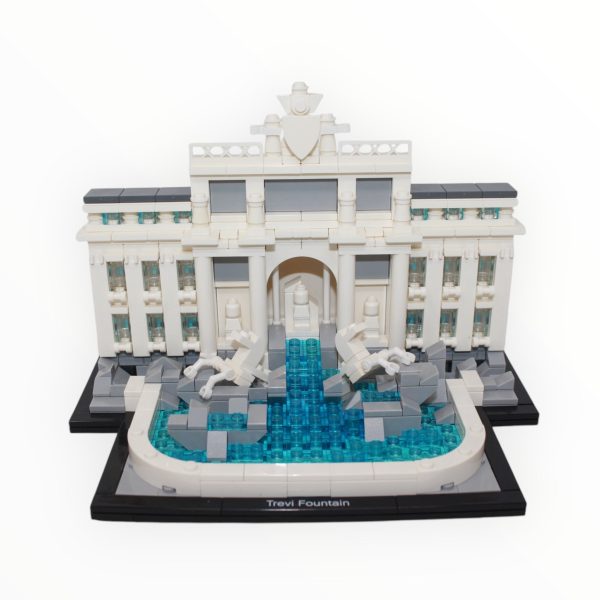 Used Set 21020 Architecture Trevi Fountain Fashion